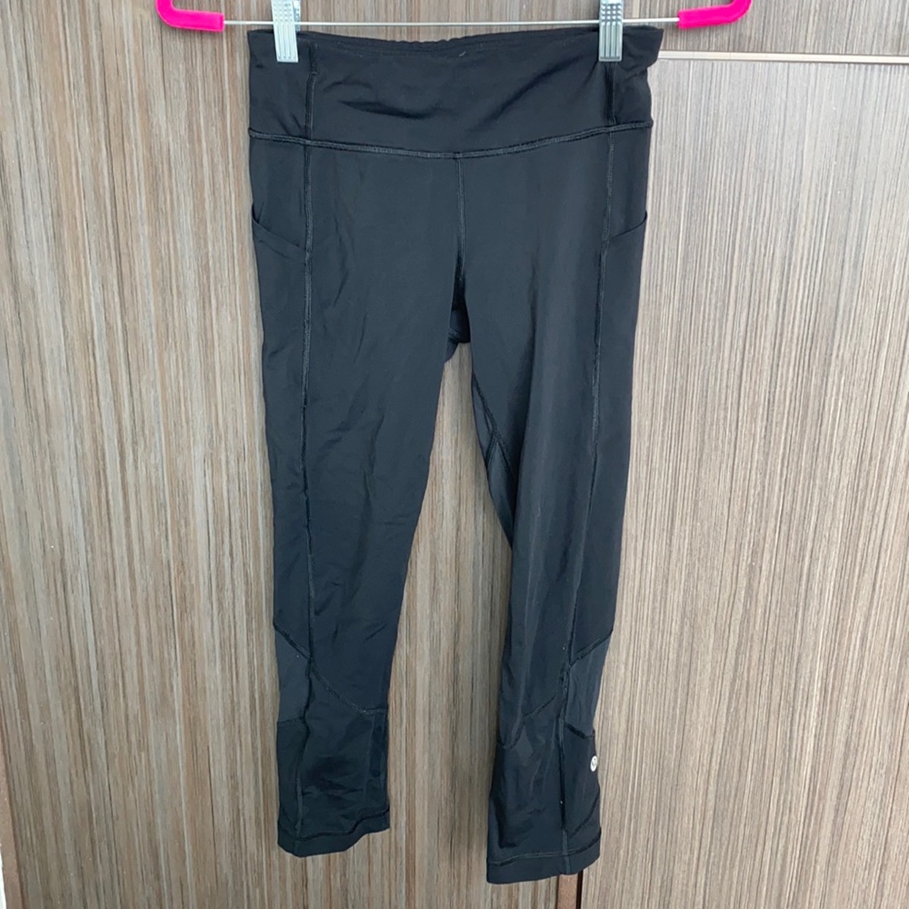 ALL OFFERS ACCEPTED! Pace revival crop lululemon